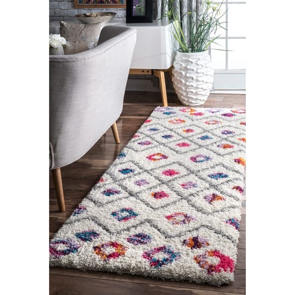 slide 2 of 12, Nuloom Tatyana Moroccan Diamond Trellis Shaggy Area Rug - 2'8" x 12' Runner 2'8" x 12' Runner - Pink