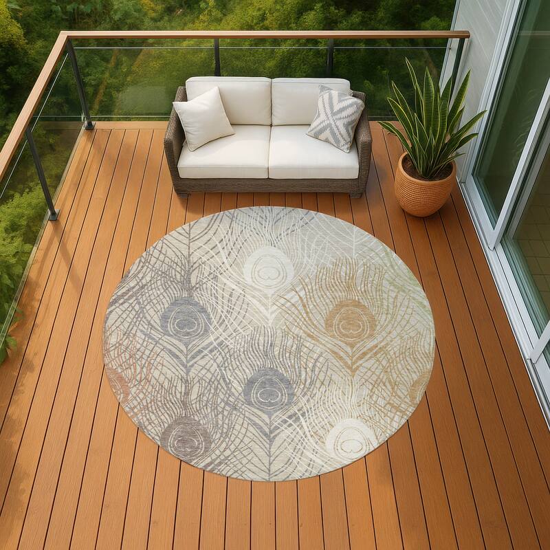 Machine Washable Indoor/ Outdoor Modern Peacock Chantille Rug - Beige - 8' x 8'