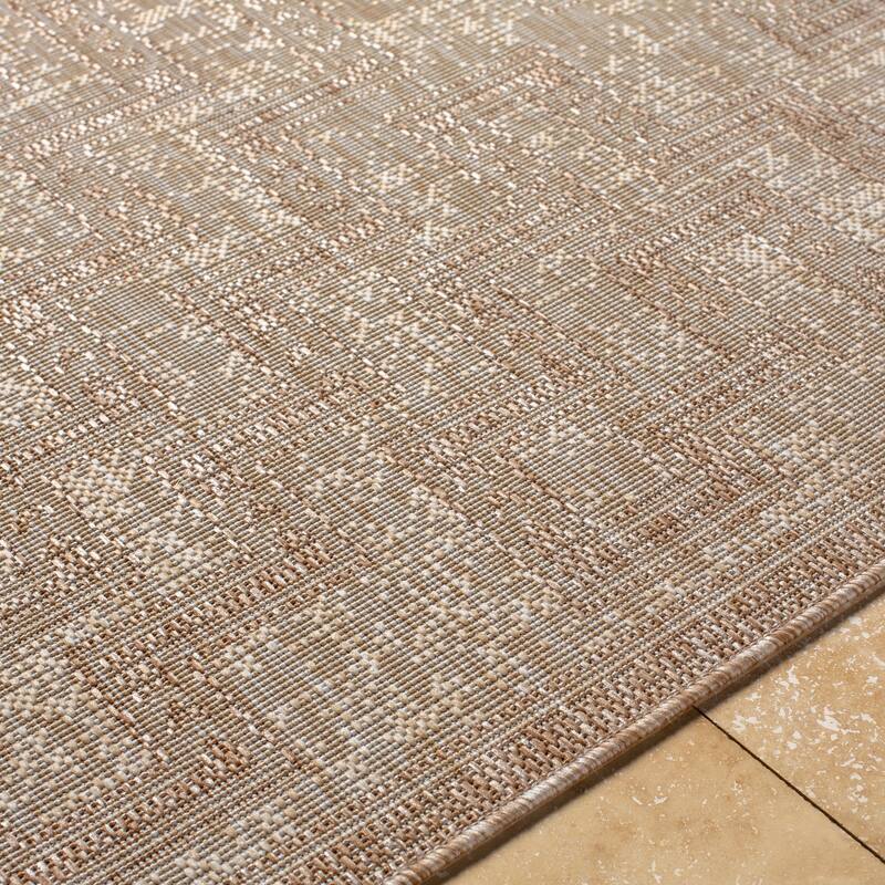 Livabliss Soralei Global Geometric Indoor/ Outdoor Area Rug