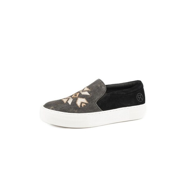 white casual shoes for ladies