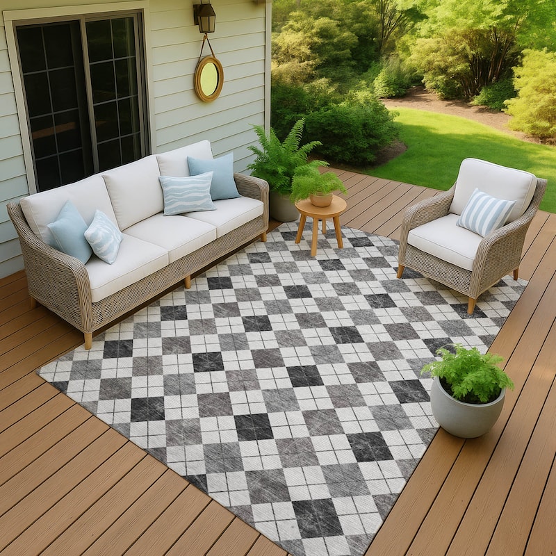 Machine Washable Indoor/ Outdoor Modern Argyle Chantille Rug - Gray - 9' x 12'