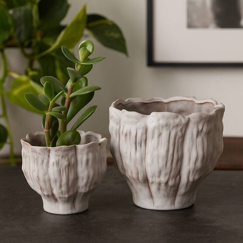 Maria Accent Planter Set of 2, Scalloped Rim, Gray Textured Ceramic
