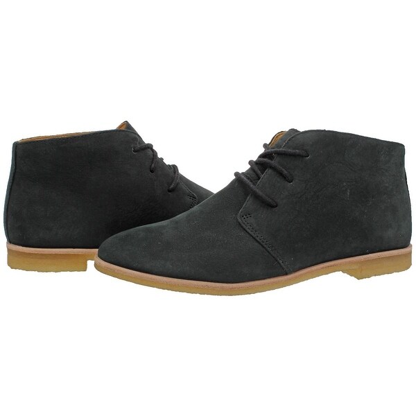 clarks women's phenia desert boot