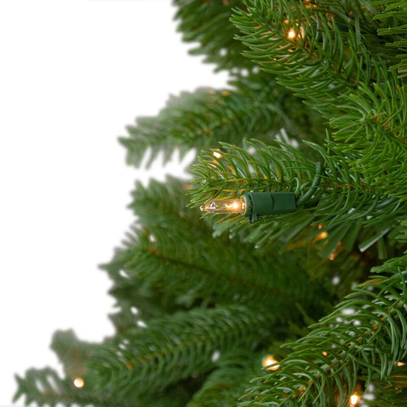 7.5' Pre-Lit Palisades Fir Artificial Christmas Tree - Clear Lights