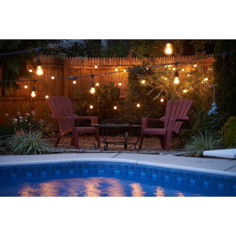 Bulbrite 25 ft Indoor/Outdoor 15-Socket (E12) Decorative String Light Kit, White