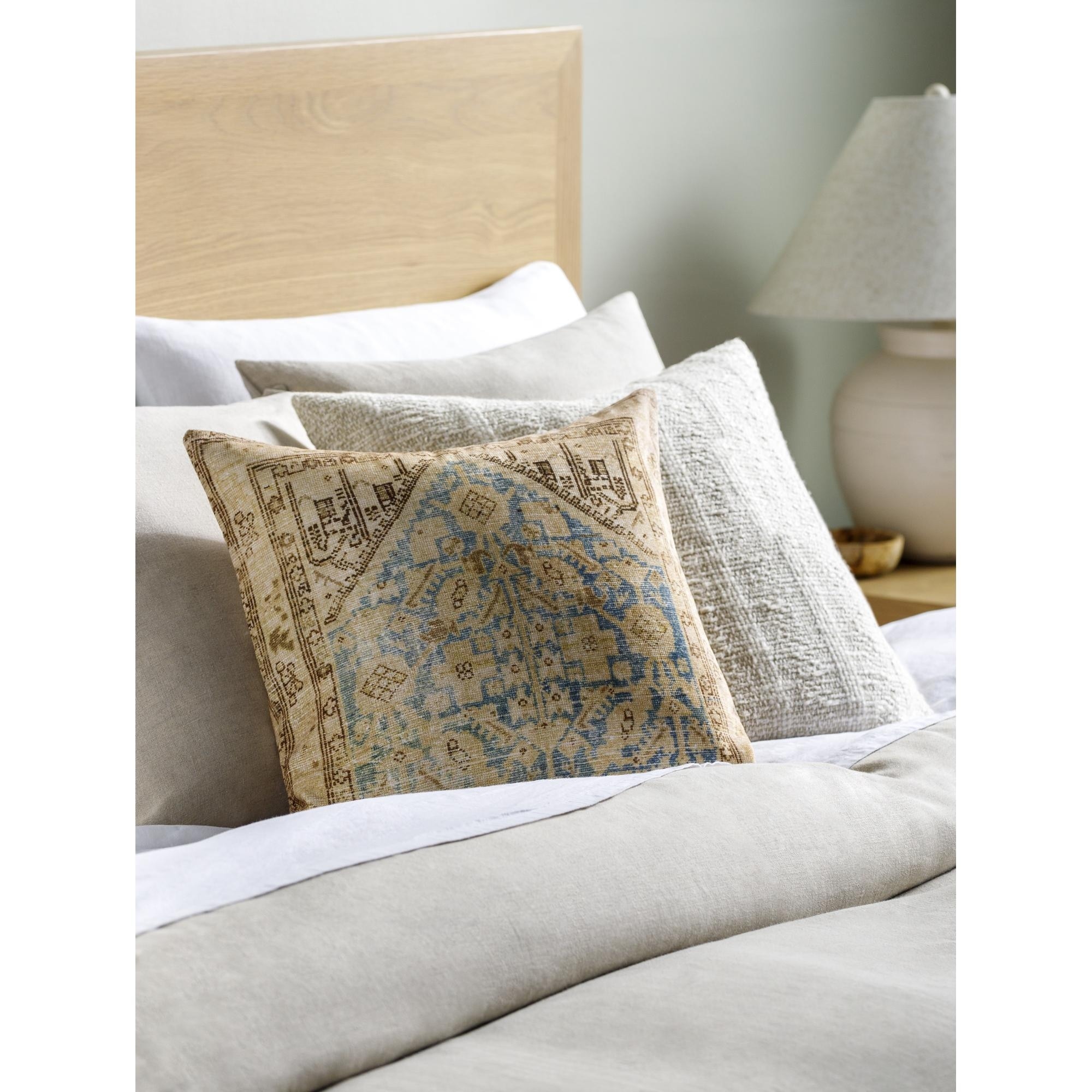 Livabliss Emily Jean Traditional Accent Pillow