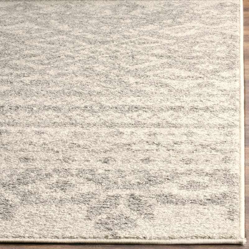 SAFAVIEH Adirondack Barlina Rustic Boho Rug