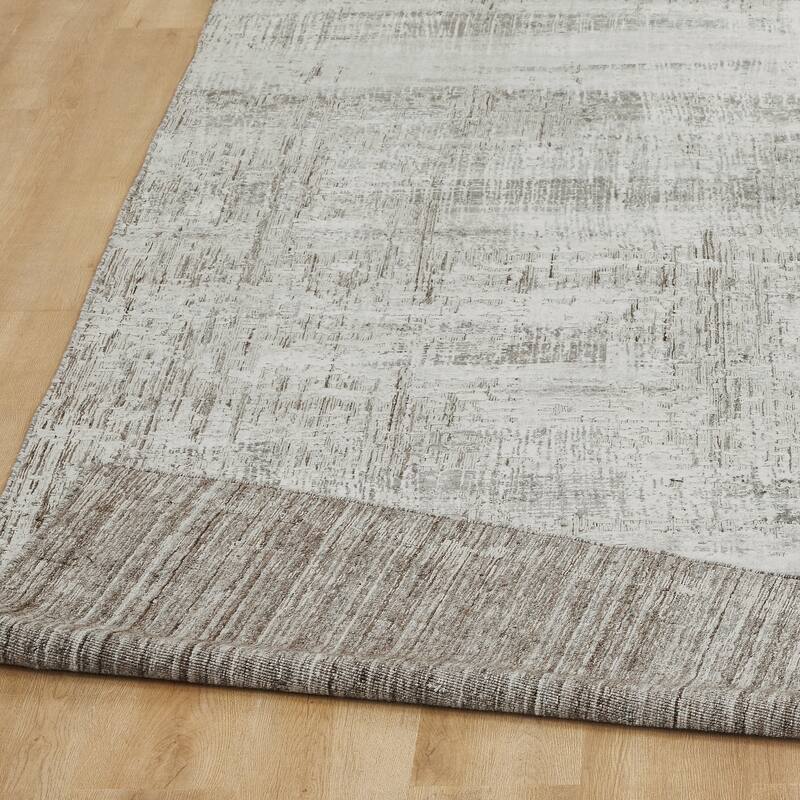 Urban Distress Abstract Silver Handmade Area Rug