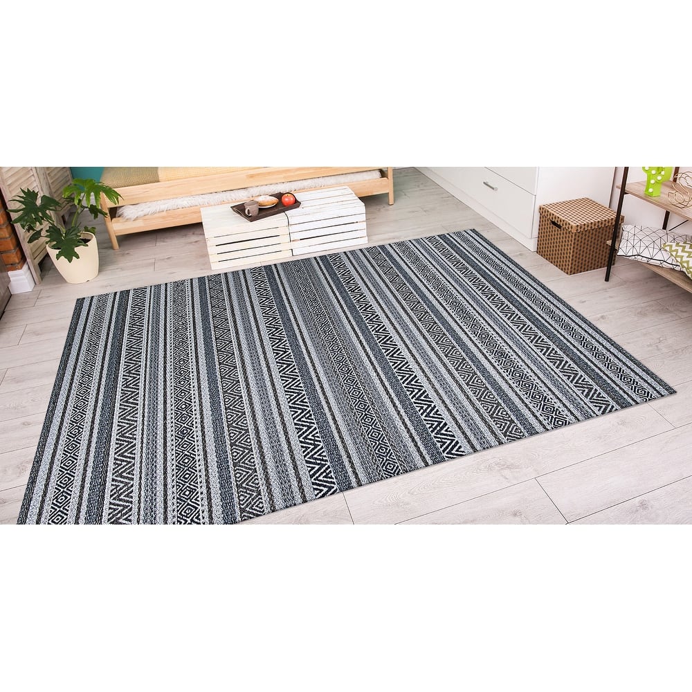 Porch & Den Casilda Indoor/ Outdoor Area Rug