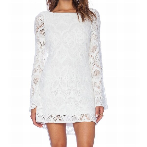 white lace sheath dress