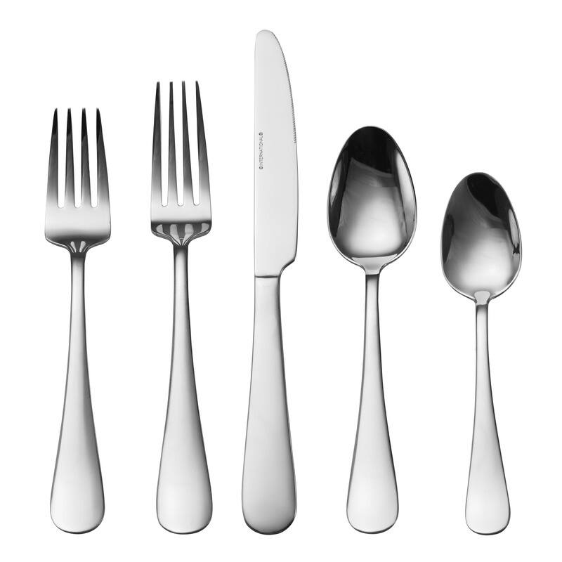 International Silver Glamour 20-Piece Flatware Set