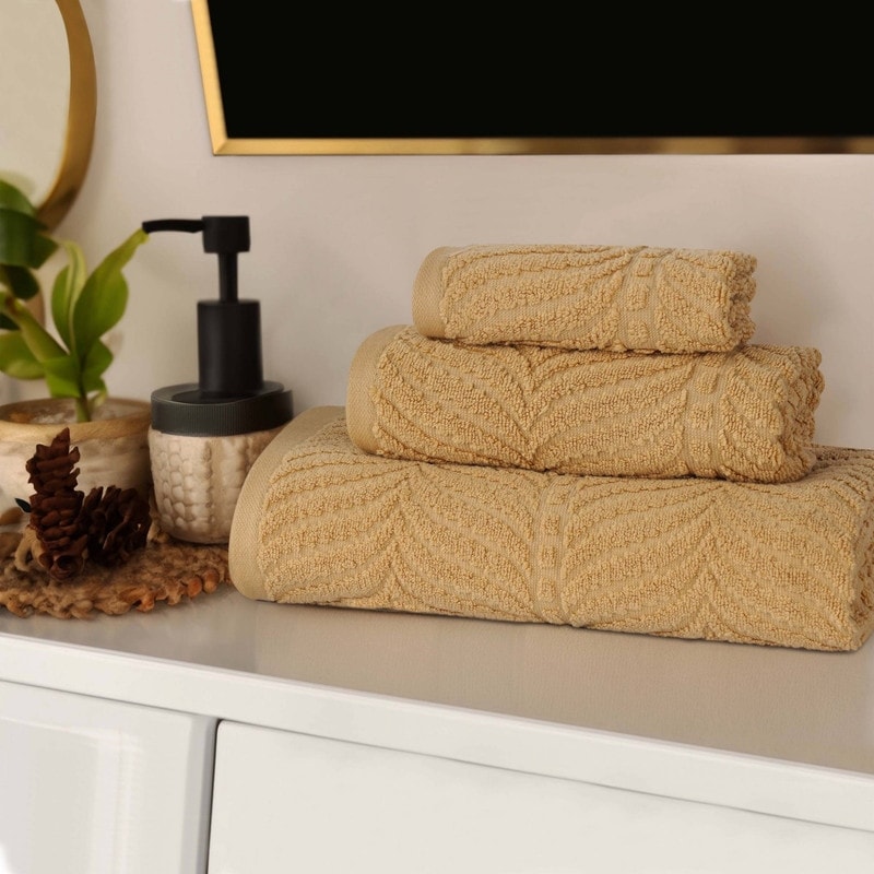 Superior Chevron Zero Twist Jacquard Cotton 3 Piece Bathroom Towel Set
