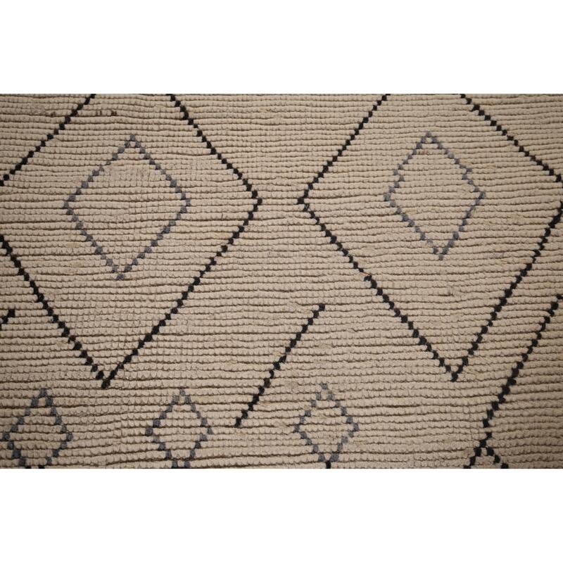 Geometric Beige / Ivory Moroccan Oriental Rug Handmade Wool Carpet - 6'0"x 9'8"