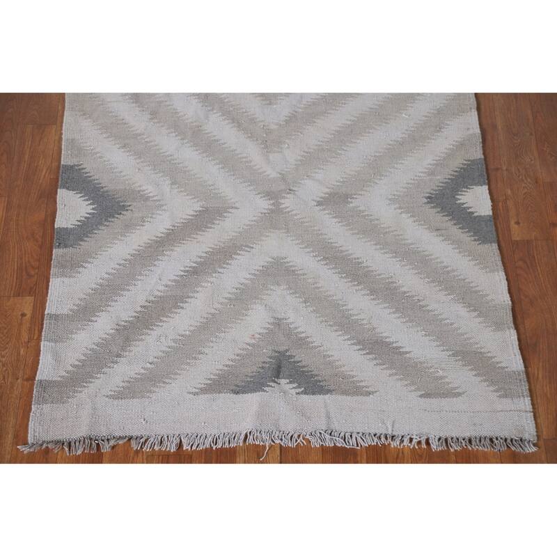 Reversible Kilim Oriental Accent Rug Flatweave Wool Carpet - 3'1"x 4'10"