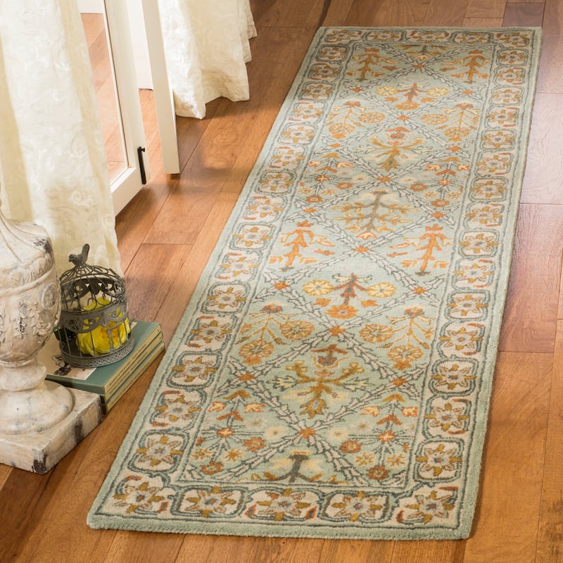 SAFAVIEH Handmade Heritage Overlapping Diamond Traditional Oriental Wool Rug - 2'3" x 8' Runner - Cream/Blue