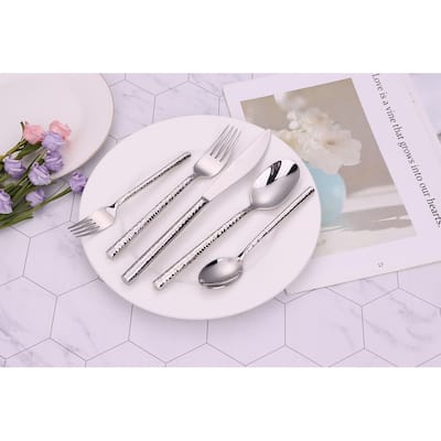 20 Pc Flatware Set Pebbled Silver - Service For 4