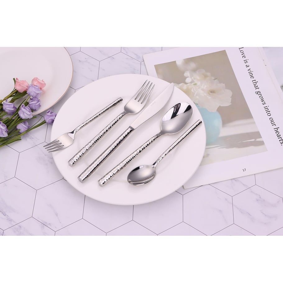 20 Pc Flatware Set Pebbled Silver - Service For 4