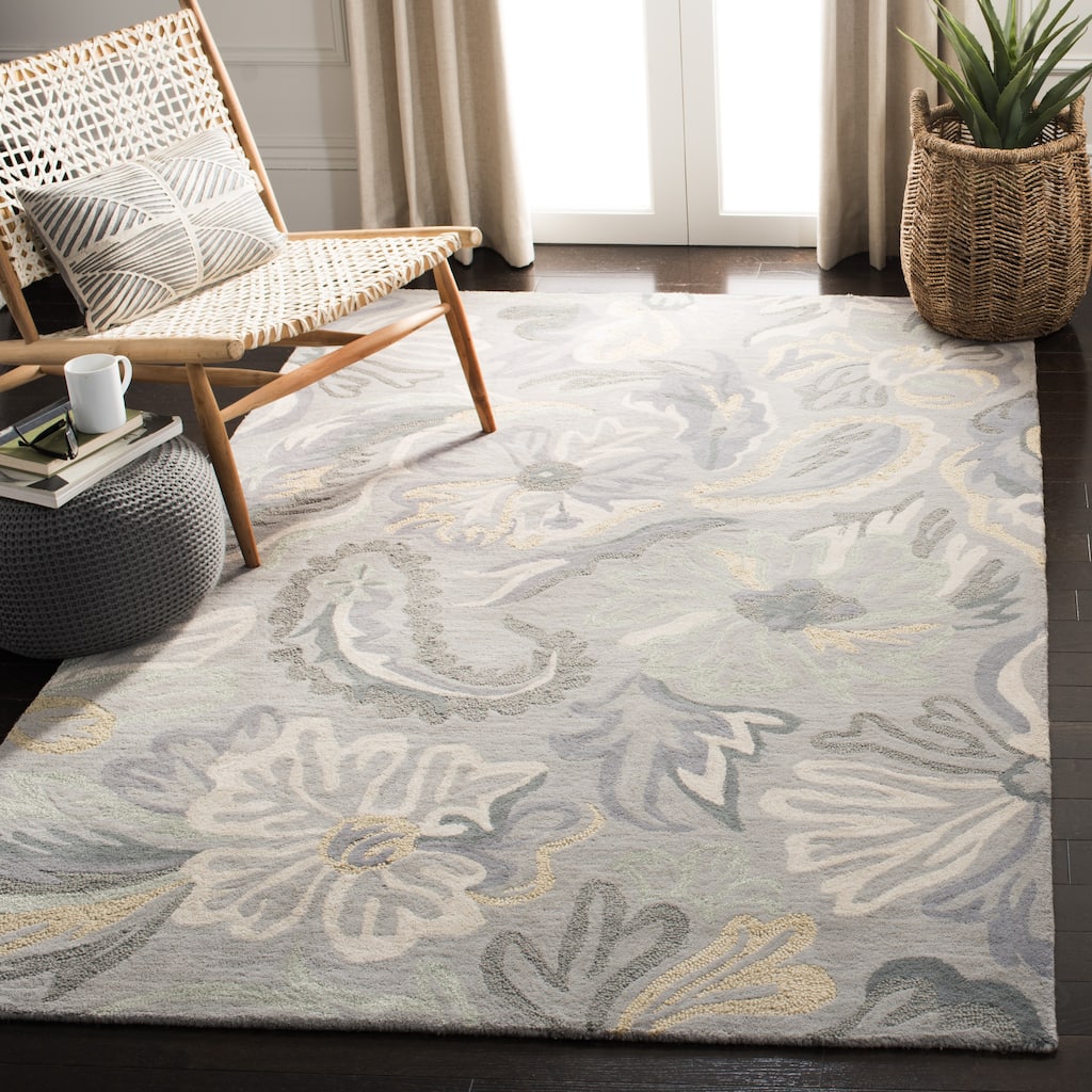 SAFAVIEH Handmade Jardin Sieglinde Country Paisley Wool Rug