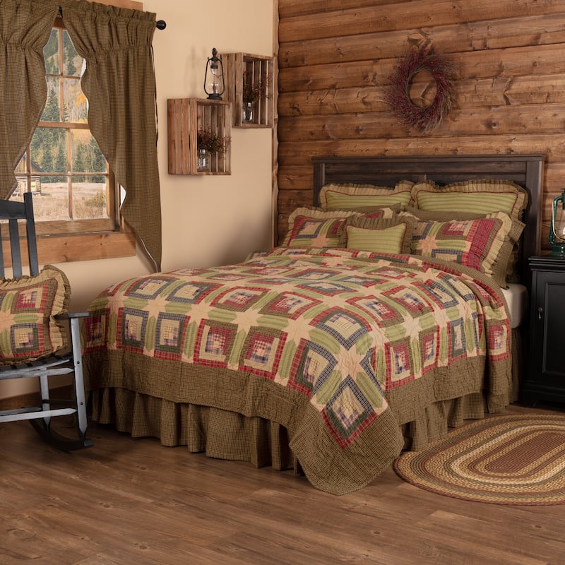 Tea Cabin California King Quilt 130Wx115L Green and Navy - Green - California King