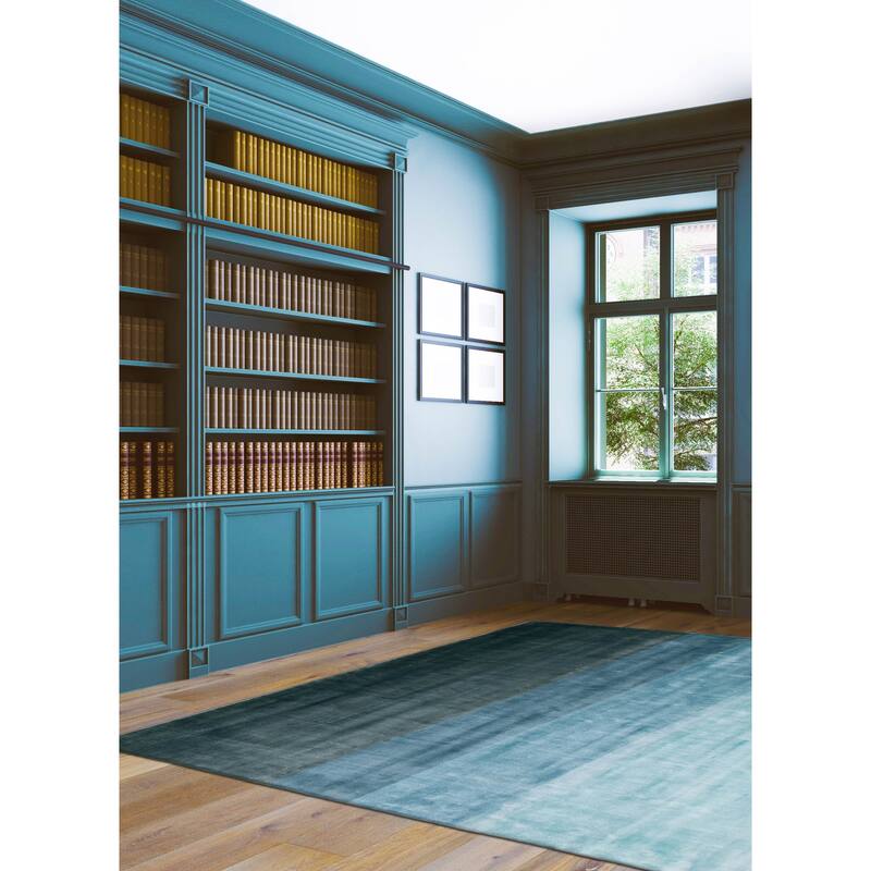 ECARPETGALLERY Hand Loomed Shimmer Turquoise Viscose Rug - 8'0 x 9'7