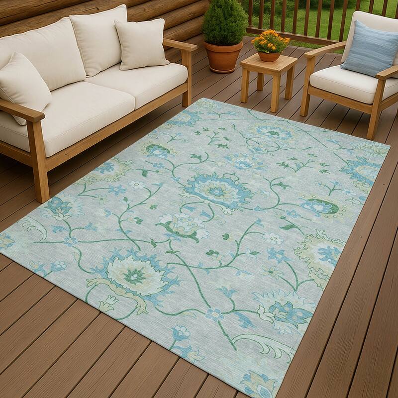 Machine Washable Indoor/ Outdoor Traditional Serena Chantille Rug