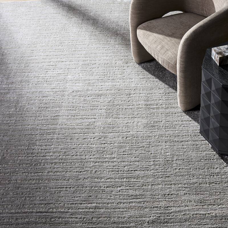 SAFAVIEH Neptune Orra Contemporary Rug.