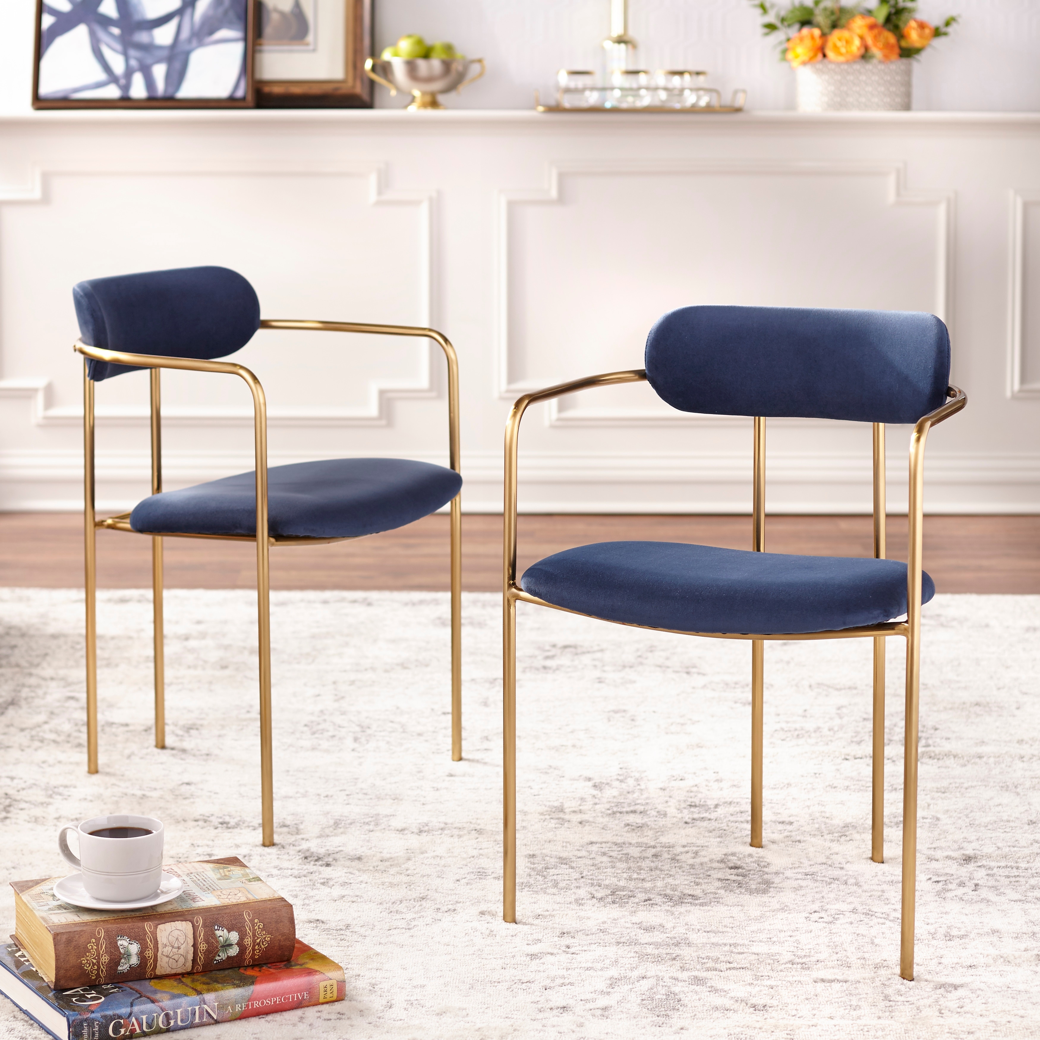 Simple living retro velvet dining arm chair store