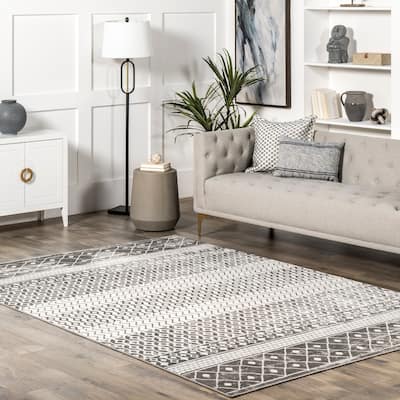 Nuloom Kimberly Transitional Moroccan Banded Area Rug