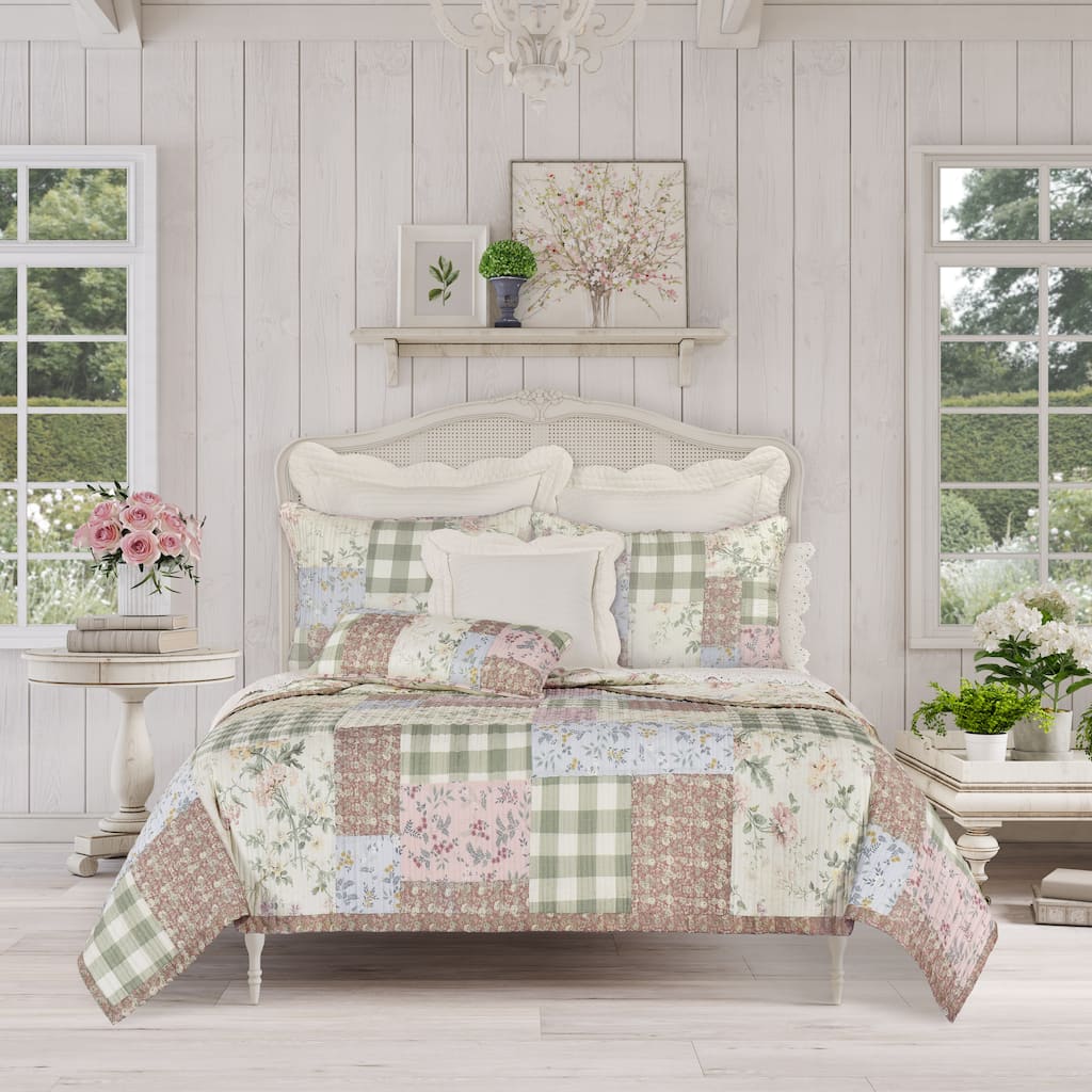 Eloise Patchwork Quilt