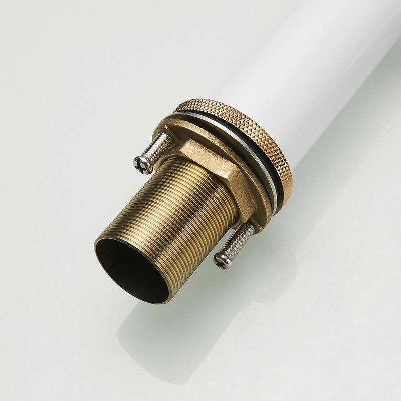 Convenient single lever bathroom taps