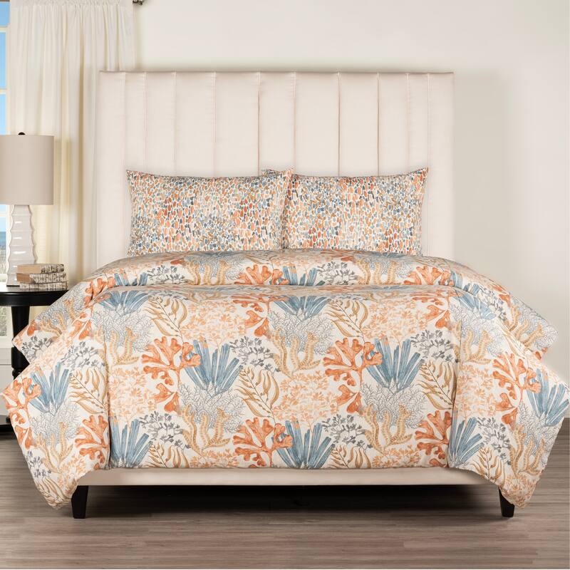 Magnolia Home Fashions Offshore Sunset Coastal Duvet cover & shams Set