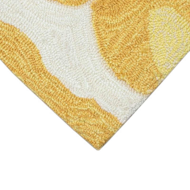 Liora Manne Frontporch Lemon Slice Indoor/Outdoor Rug Yellow - 30"X48" 1/2 RD