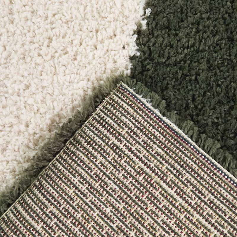 Gwendolyn Abstract Waves Area Rug