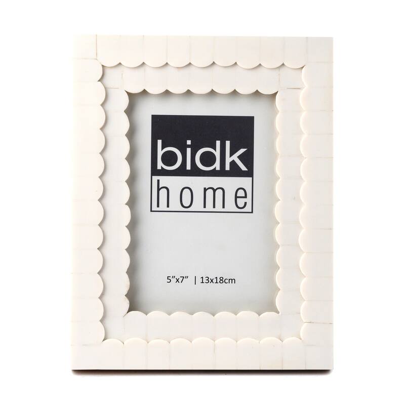 Rectangular Flower Border Picture Frame - for 5" x 7" Photo - White