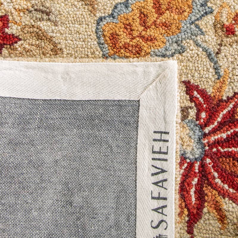 SAFAVIEH Handmade Chelsea Ashlyn French Country Floral Wool Rug