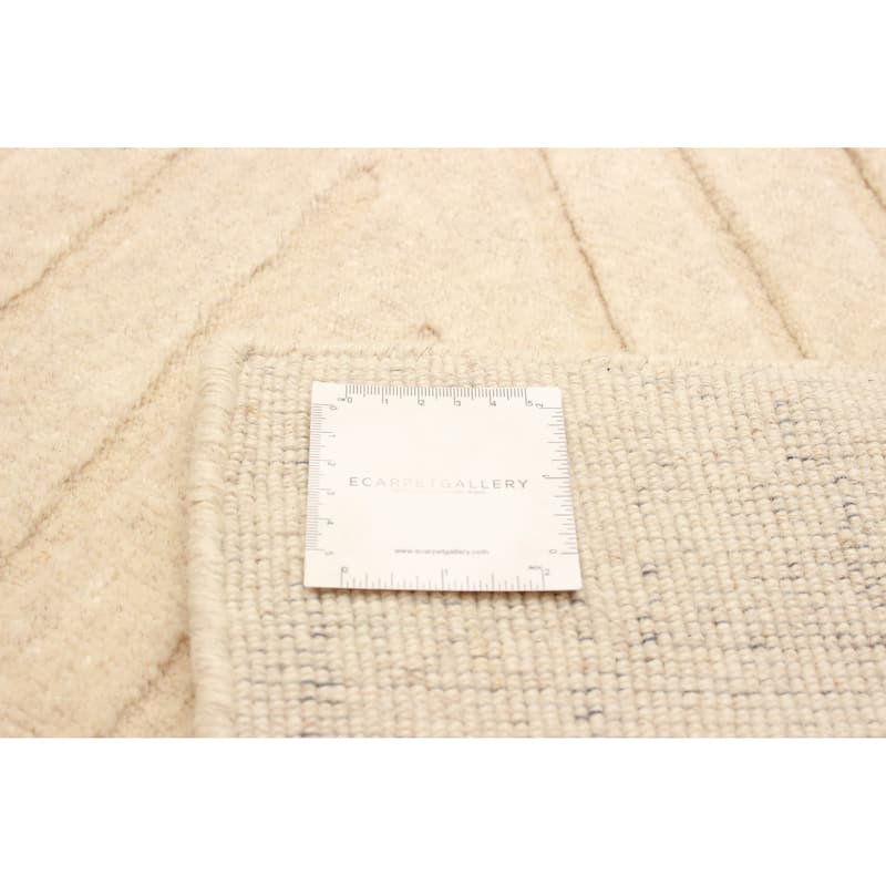 Kashkuli Gabbeh Beige Rug 5'3" x 7'3" - 5'3 x 7'3
