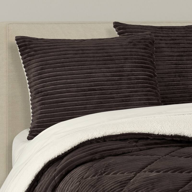 J. Queen New York Everett Comforter Set