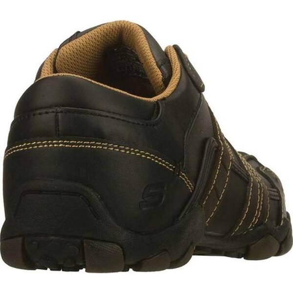 Shop Skechers Men S Diameter Vassell Black Natural Overstock