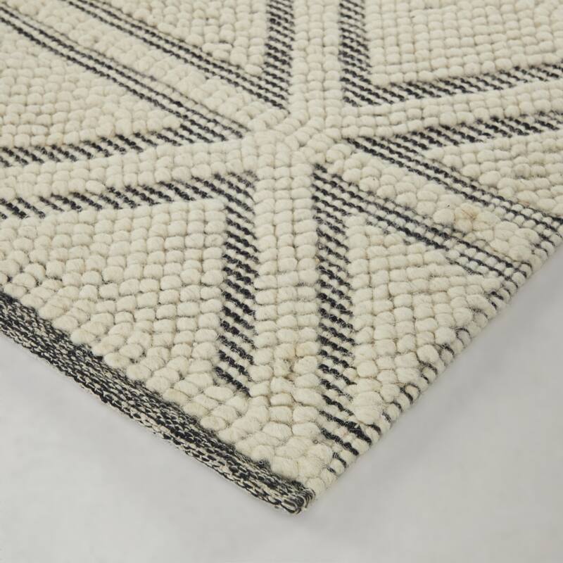Susana Modern Geometric Area Rug