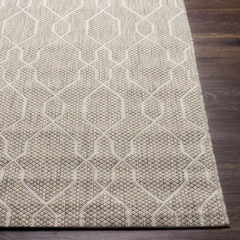 Livabliss Maurizio Indoor/ Outdoor Trellis Area Rug
