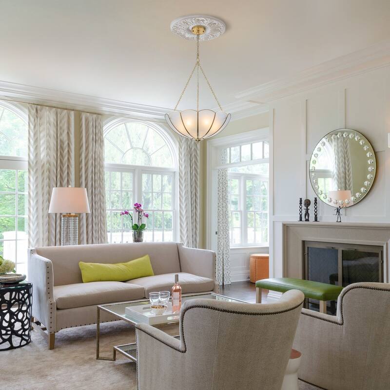 Modern 5-Light Frosted Petal Glass Pendant Light for Dining and Living Room - Gold