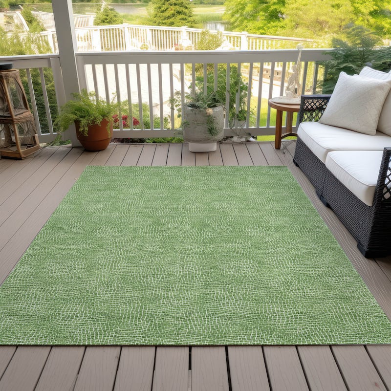 Machine Washable Indoor/ Outdoor Solid Modern Chantille Rug