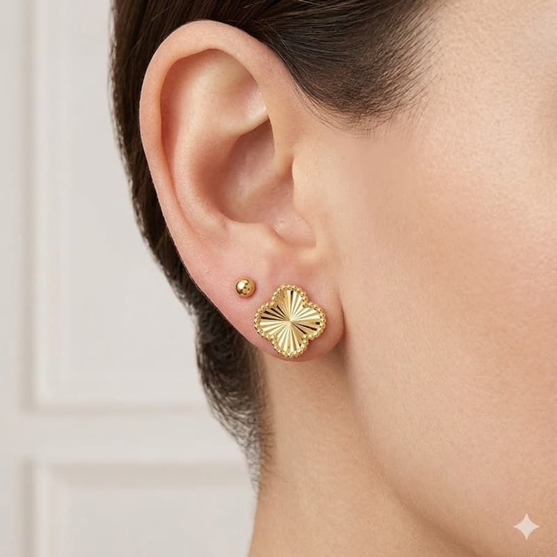 Curata Solid 14k Yellow Gold Italian 11mm Beaded Fluted Clover Earrings