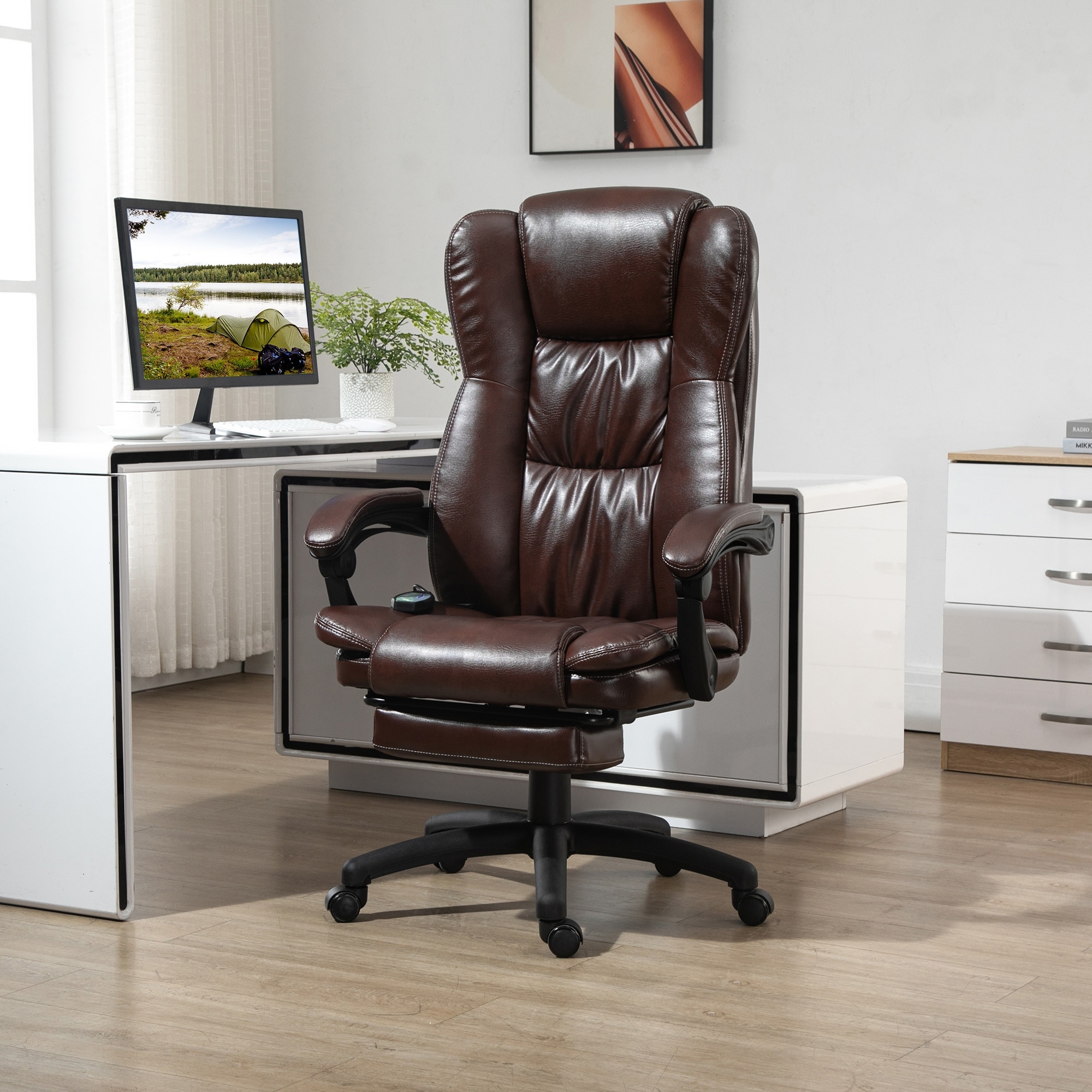 https://ak1.ostkcdn.com/images/products/is/images/direct/be29b136a43c6bafcb8a51b7d578b15c6f0338e2/Vinsetto-High-Back-Massage-Office-Chair%2C-Ergonomic-Executive-Chair%2C-PU-Leather-Swivel-Chair-with-6-Point-Vibration-Massage.jpg