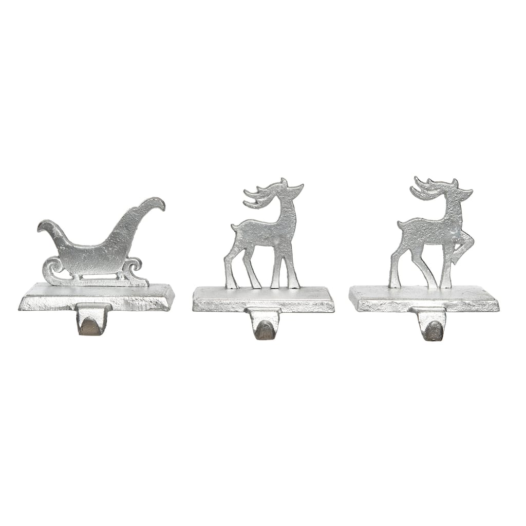 Transpac Metal 5.12 in. Silver Christmas Reindeer/Sleigh Stocking Holder Set of 3