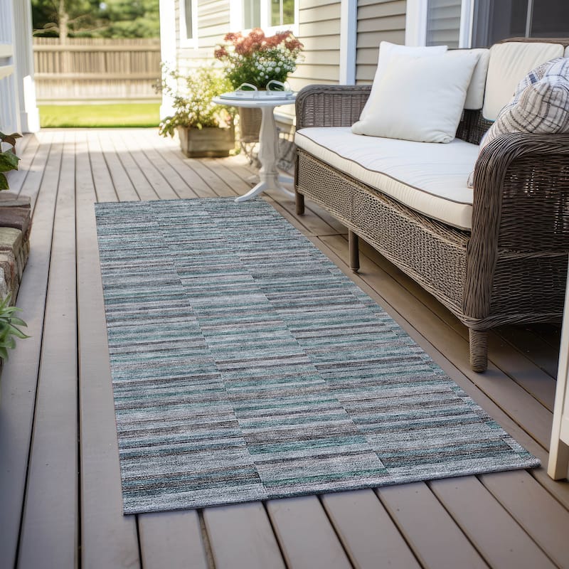 Machine Washable Indoor/ Outdoor Chantille Contemporary Geo Rug - Teal - 2'3" x 7'6"