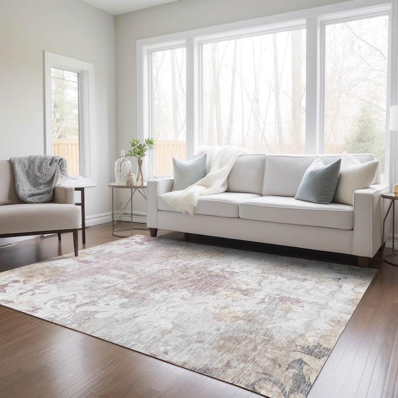 Machine Washable Indoor/ Outdoor Chantille Vintage Damask Rug