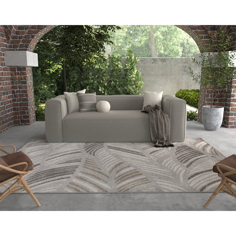 Ophenia Tropical Leaves Indoor/ Outdoor Area Rug by Havenside Home