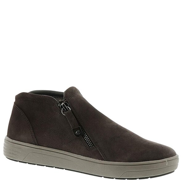 novia casual ankle booties