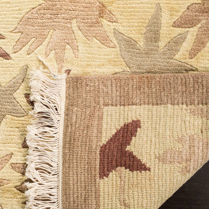 SAFAVIEH Couture Hand-knotted Tibetan Ettina Modern Wool Rug with